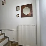 Glykeria διώροφη με δυο υπνοδωμάτια με θέα *