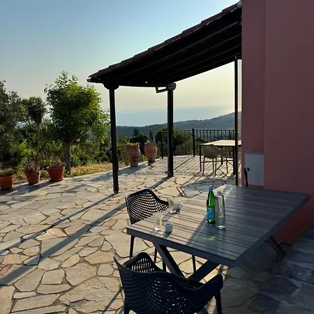 Glykeria διώροφη με δυο υπνοδωμάτια με θέα Casa vacanze *